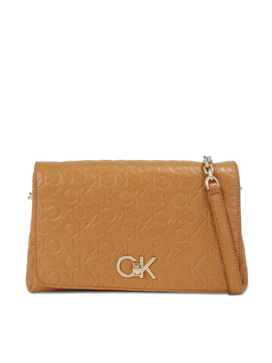 Фото - Жіноча сумка Calvin Klein Torebka Re-Lock Shoulder Bag Md - Emb K60K611061 Brązowy 