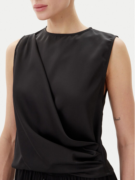Eleh Eleh Palaidinė ESS250183 Juoda Regular Fit