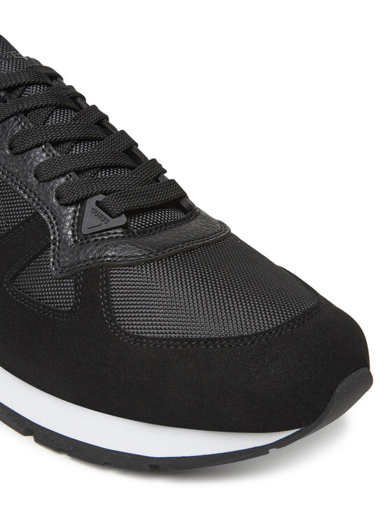 Guess Guess Sneakers FMTTRE FAB12 Schwarz