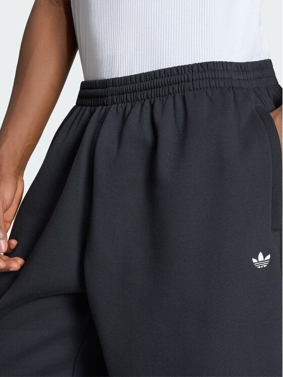adidas adidas Szorty materiałowe 164753 Czarny Loose Fit