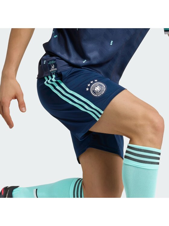 adidas adidas Szorty sportowe 162054 Niebieski jasny Regular Fit