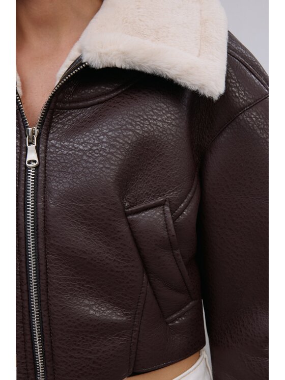 Estro Estro Giacca in similpelle ER00120535 Marrone scuro Loose Fit