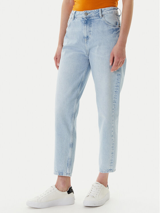 Mustang Mustang Jeans Charlotte 1016196 Celeste Mom Fit