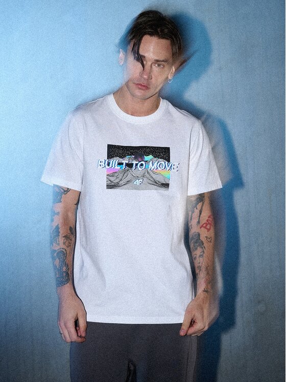 4F 4F T-Shirt IN MOTION Biały Regular Fit