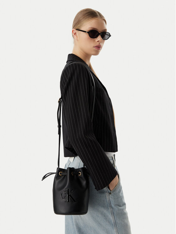 Calvin Klein Torebka Bold Ck Small LV04F3640G Czarny