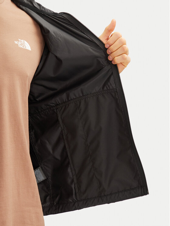 The North Face The North Face Neperpučiama striukė Cyclone NF0A8B64 Juoda Regular Fit