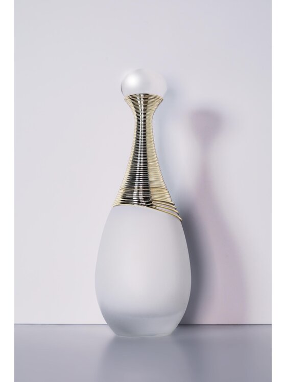 Dior J'adore パルファム Amazon | Dior ディオール J'adore Eau De Parfum ジャドール