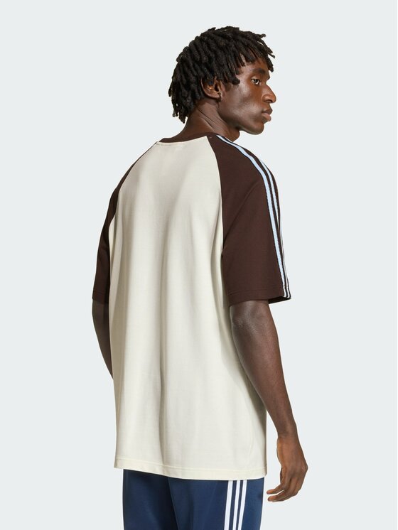 adidas adidas T-Shirt 161884 Kremowy Loose Fit
