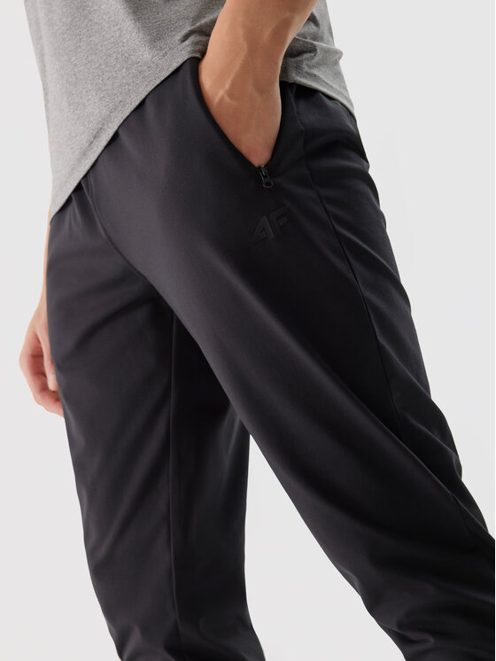 4F 4F Pantaloni di tessuto 4FWSS24TFTRM452-20S Nero Regular Fit