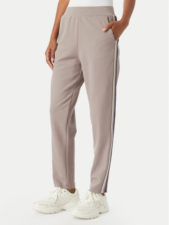 EA7 Emporio Armani EA7 Emporio Armani Trenerka 7W001518 AF12501 U6100 Bež Regular Fit