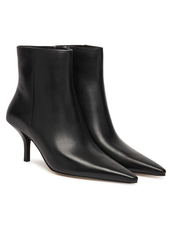 MICHAEL Michael Kors MICHAEL Michael Kors Škornji Selina 40F5SLME6L Črna