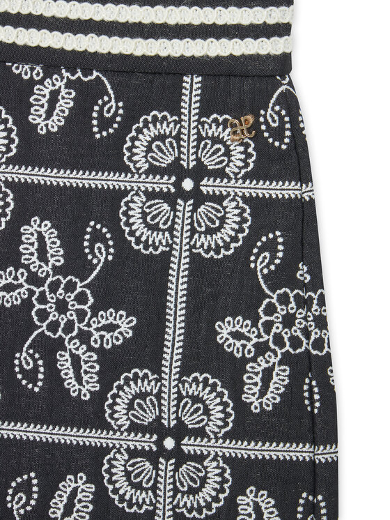 Abel & Lula Abel & Lula Šortky z materiálu 5715 Černá Regular Fit