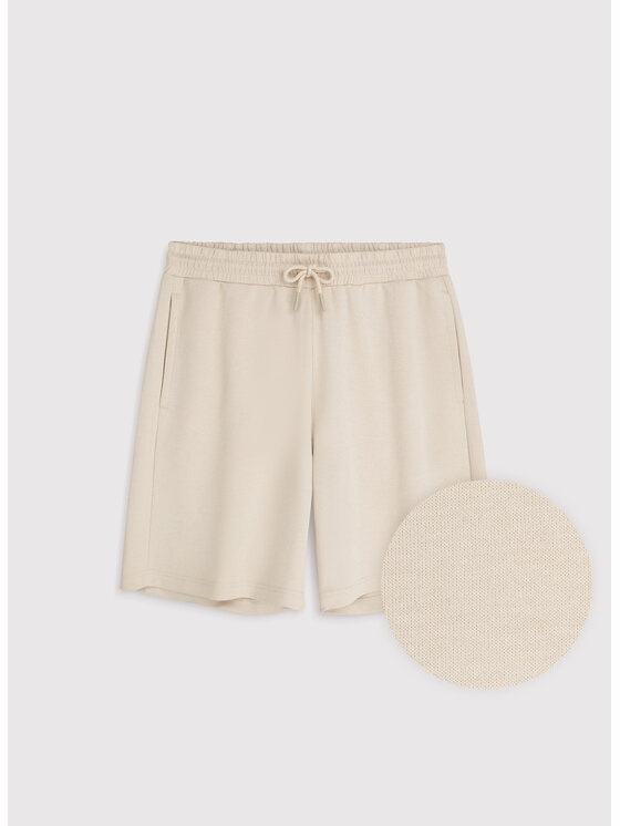 Pako Lorente Pako Lorente Szorty materiałowe P26SN-WS-004 Beżowy Classic Fit
