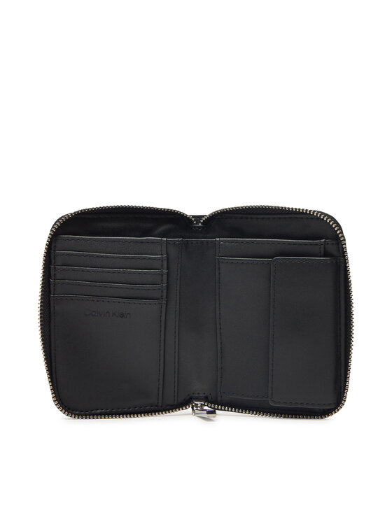 Calvin Klein Calvin Klein Moteriška piniginė Embossed Logo Medium Zip Around K60K612965 Juoda