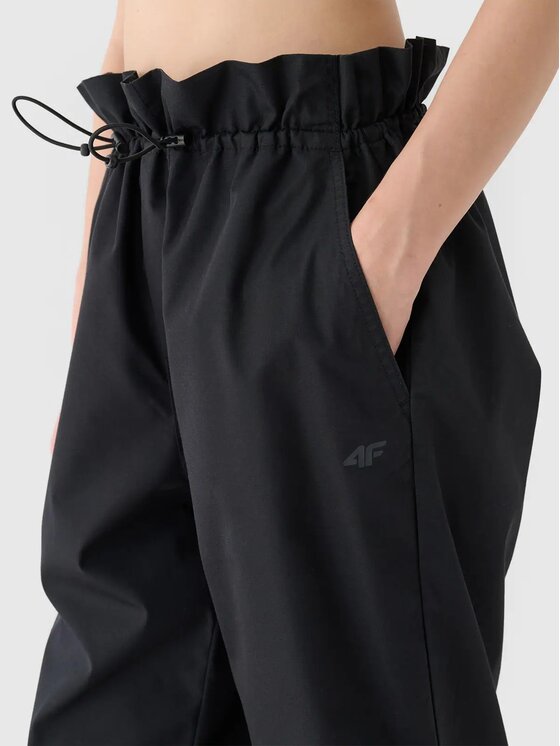 4F 4F Παντελόνι υφασμάτινο 4FRSS24TTROF1330-20S Μαύρο Oversize