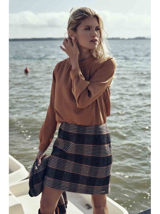 FIGL FIGL Blúzka M730 Hnedá Regular Fit