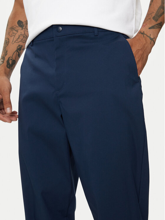 New Balance New Balance Stoffhose Athletics Standard MP43554NNY Dunkelblau Regular Fit
