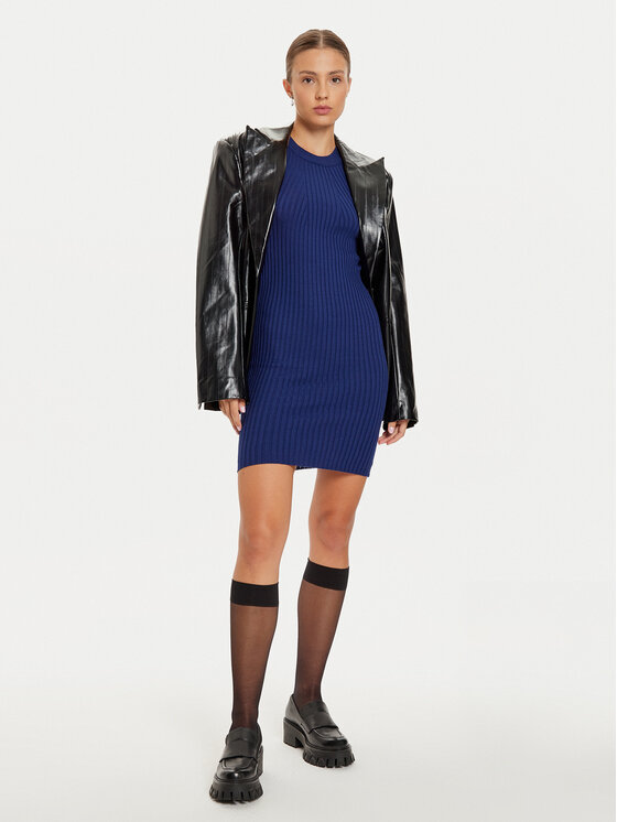 Pieces Pieces Džemper haljina Crista 17115048 Plava Slim Fit