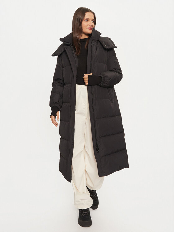 Geox Geox Cappotto invernale Pheby W4625R T3155 F9000 Nero Regular Fit