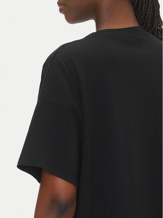ViCOLO ViCOLO T-särk RD0119 Must Regular Fit