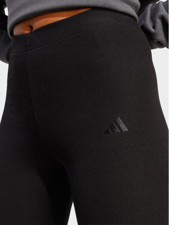 adidas adidas Legginsy Seasonal Essentials Rib Capri Czarny Fitted Fit