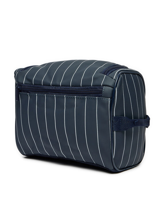 Fila wash bag sales