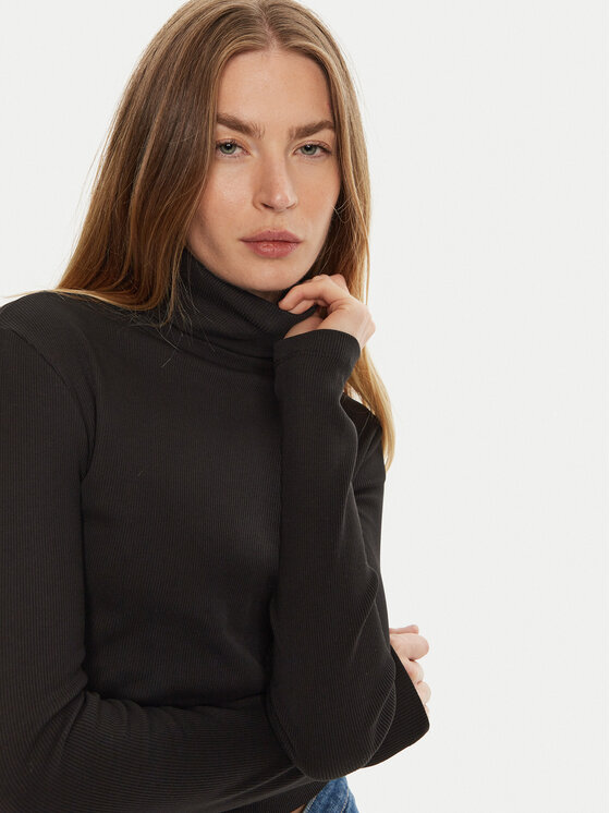Calvin Klein Jeans Calvin Klein Jeans Dolčevita J20J224196 Crna Regular Fit