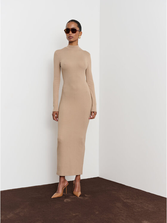 La Mania La Mania Sukienka codzienna FALLON 2 Beżowy Classic Fit