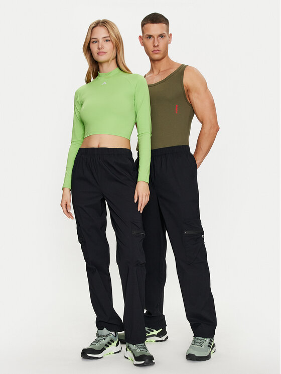 Rains Rains Spodnie materiałowe Tomar Pants Regular 19300 Czarny Regular Fit