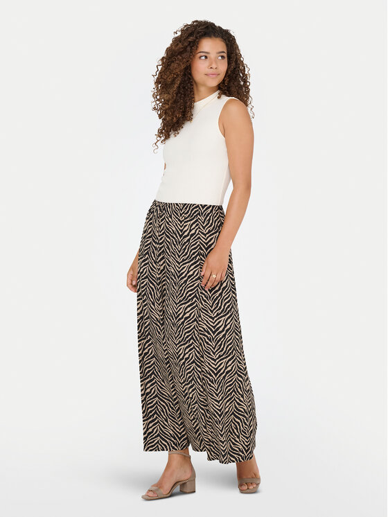 ONLY ONLY Maxi szoknya Nova 15357477 Fekete Regular Fit
