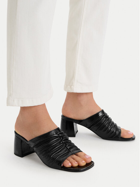 GINO ROSSI GINO ROSSI Natikači C-XRY25113-07 Črna