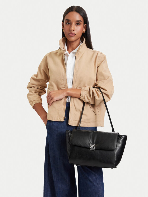 Calvin Klein Calvin Klein Torebka Emblem Hw Padded Satchel LV04F3615G Czarny