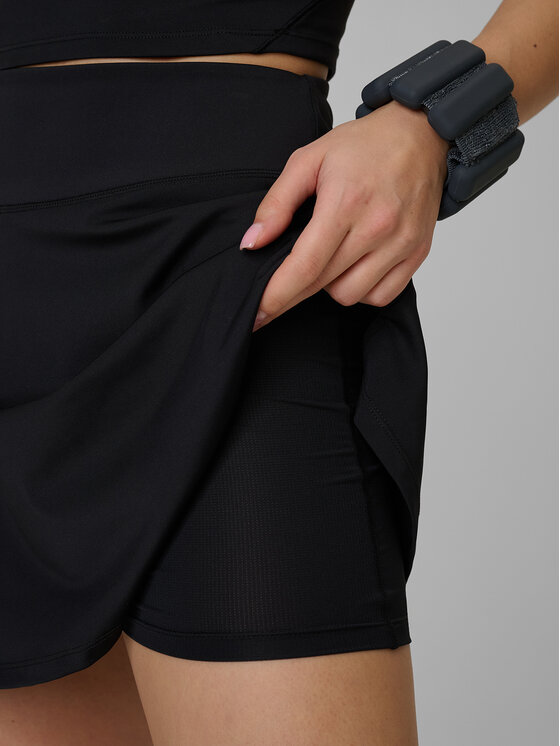 4F 4F Szorty sportowe ATHLETIC ALLURE Czarny Slim Fit