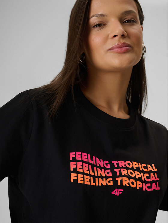 4F 4F T-Shirt BEACHWEAR Czarny Boxy Fit