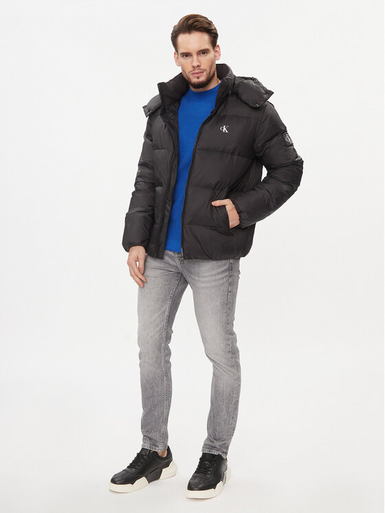 Calvin Klein Jeans Calvin Klein Jeans Pernata jakna Essentials J30J323468 Crna Regular Fit