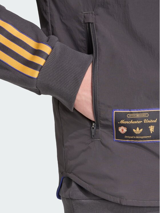 adidas adidas Kamizelka Manchester United Terrace Icons Czarny Regular Fit