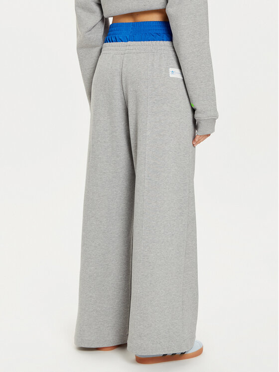 adidas adidas Долнище анцуг Kseniaschnaider IW5670 Сив Loose Fit