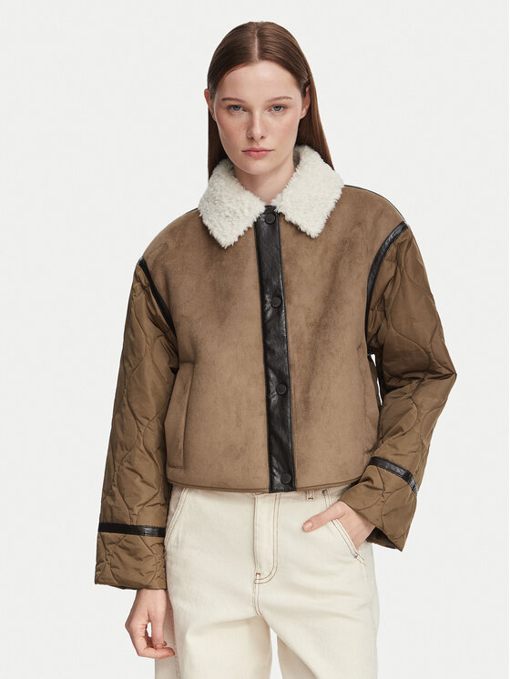 Weekend Max Mara Umjetni kožuh Gessati 2625486011 Svijetlo smeđa Regular Fit