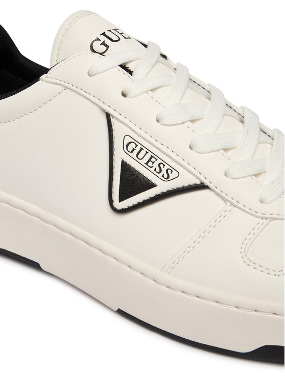 Guess Guess Sneakersy FMPVIN ELE12 Biela