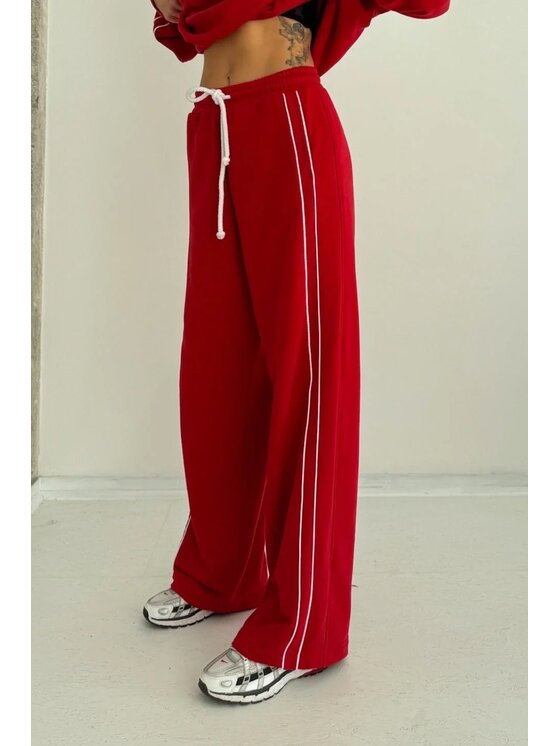 Chiara Wear Chiara Wear Spodnie dresowe Spodnie dresowe z bizą typu SZWEDY Czerwony Oversize