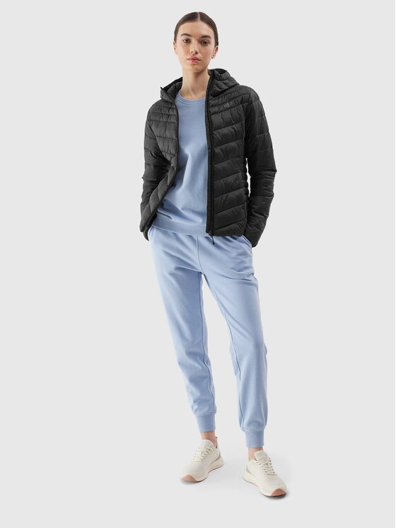 4F 4F Vatovaná bunda 4FWSS24TDJAF351-20S Čierna Regular Fit