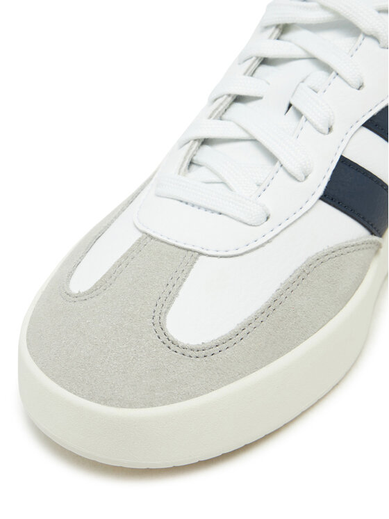 adidas adidas Sneakersy Barreda IH1228 Biały