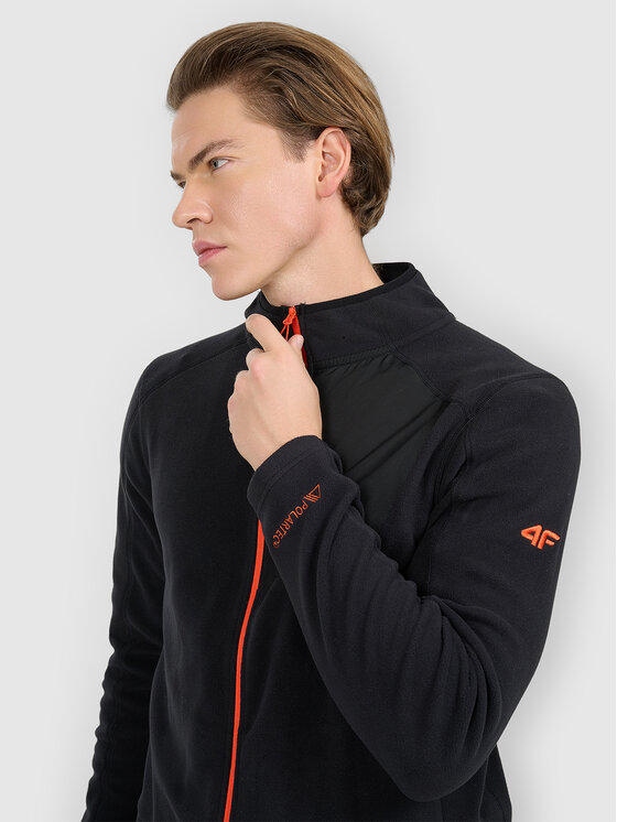 4F 4F Polar HALNY Czarny Regular Fit