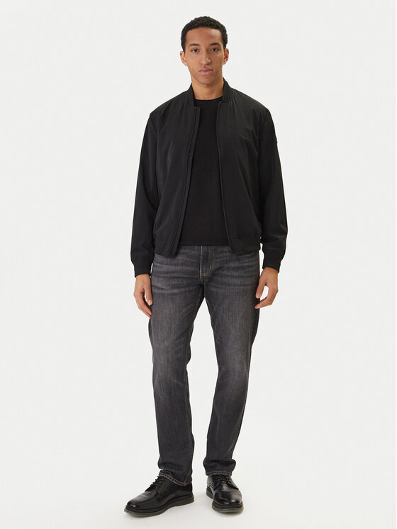 Guess Guess Bomber striukė M6RL09 WJ362 Juoda Regular Fit