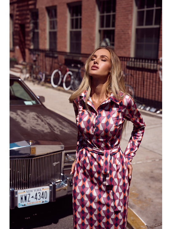 Made of Emotion Made of Emotion Vestito da giorno M706 Rosa A-Line Fit