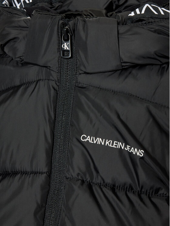 Calvin Klein Jeans Vatovaná bunda 