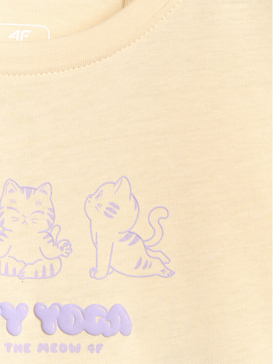 4F 4F T-Shirt KITTY JOGA Kremowy Regular Fit