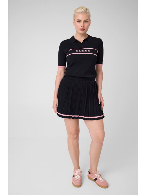 Guess Guess T-Shirt 183574 Černá Classic Fit