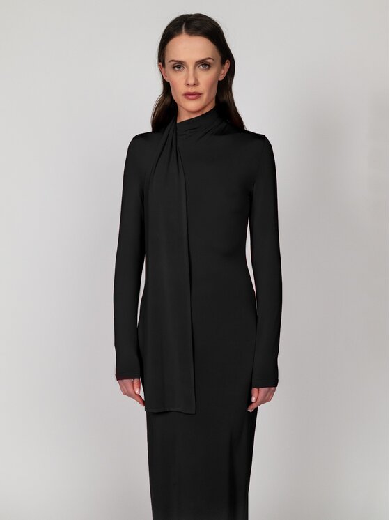 Nudyess Nudyess Sukienka codzienna Almach Maxi Czarny Fitted Fit