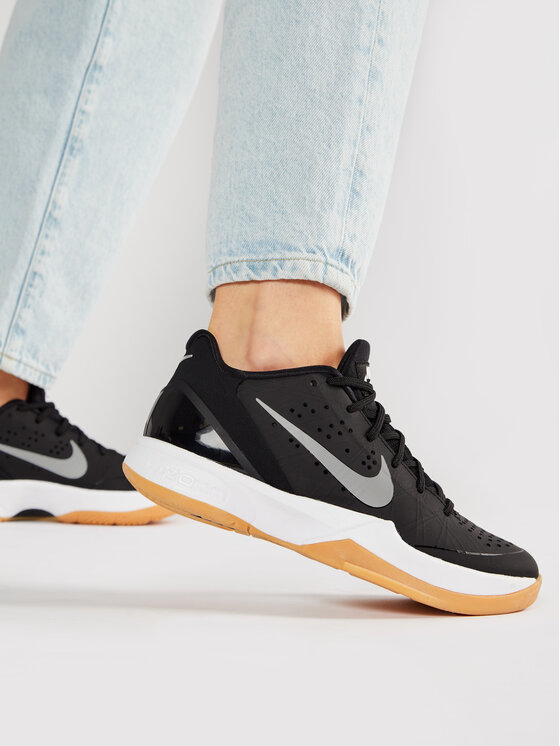 nike air zoom hyperattack